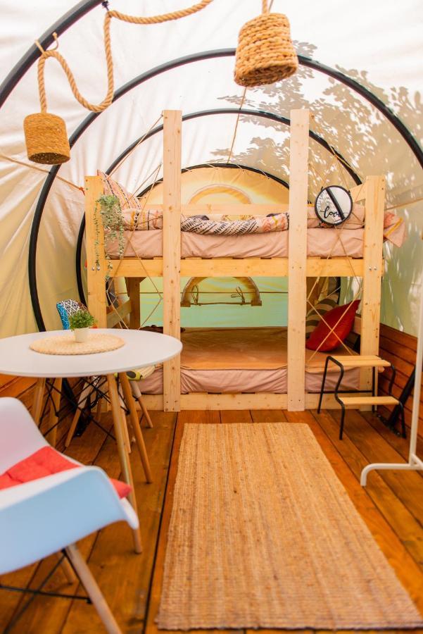 Hotel Dragonfly Gardens - The Wagons Braşov Exterior foto