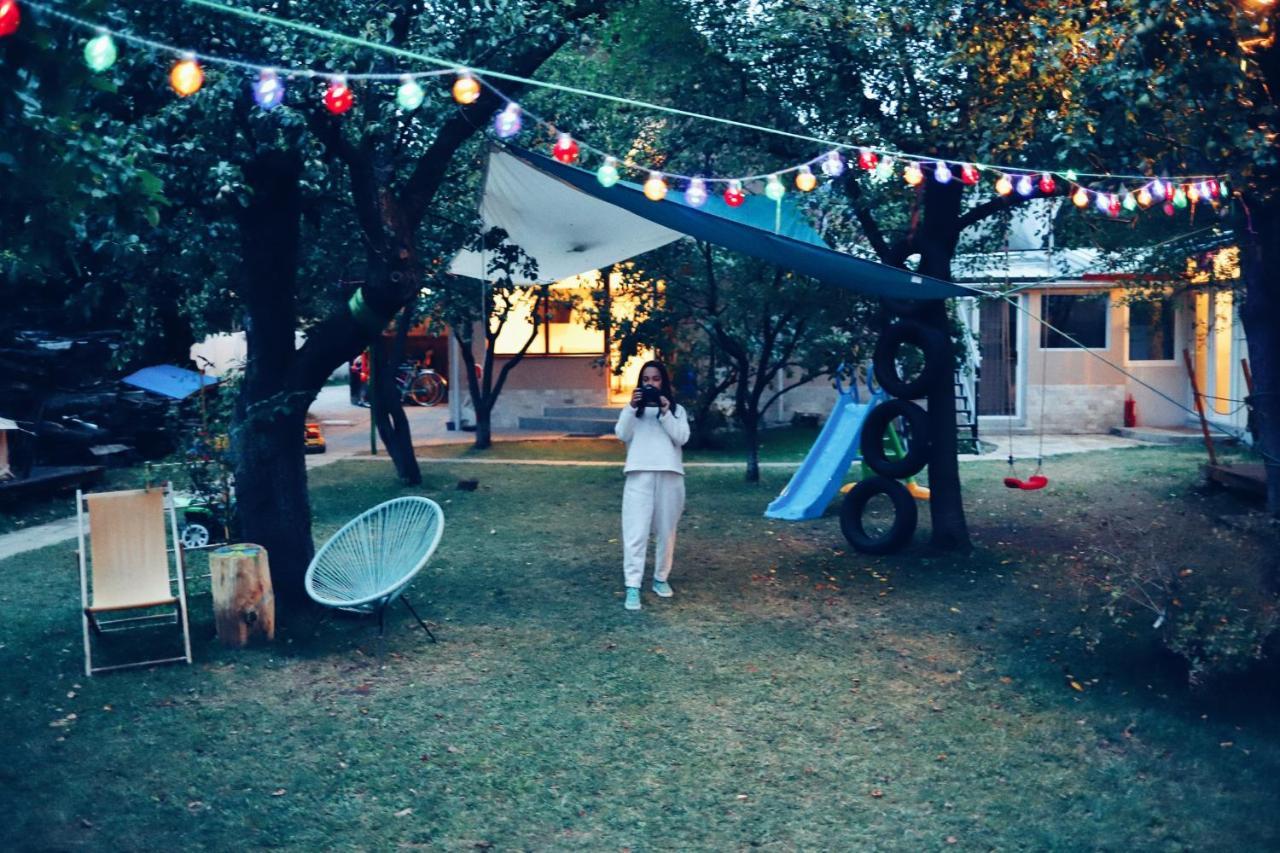 Hotel Dragonfly Gardens - The Wagons Braşov Exterior foto